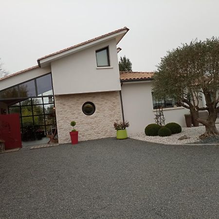 Les Kiwis Hotel Saint-Yrieix-sur-Charente Luaran gambar