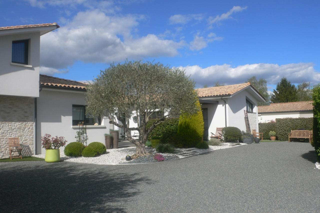Les Kiwis Hotel Saint-Yrieix-sur-Charente Luaran gambar